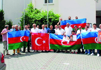 От имени азербайджанской и турецкой общин Мюнхена принято обращение к международным организациям