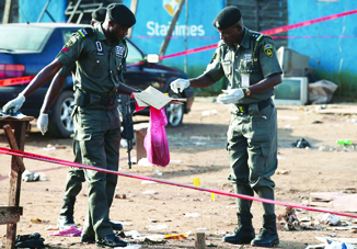 В результате нескольких терактов в Нигерии погибли 17 человек