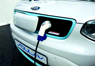 СМИ: «ЕС изучает возможность введения для автоконцернов квот на электромобили»