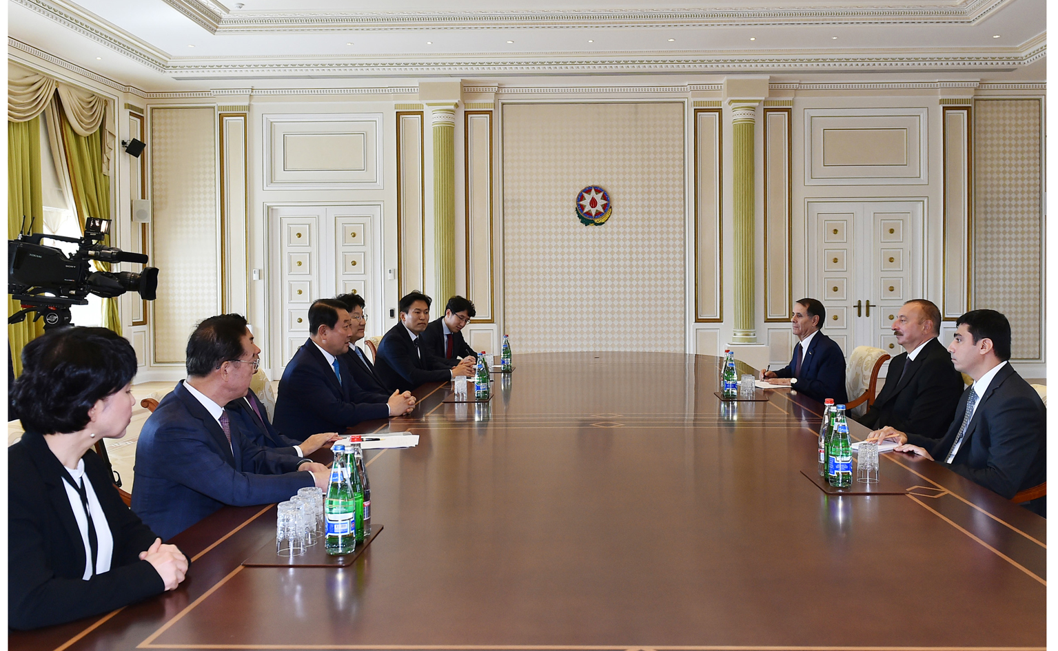 Президент Ильхам Алиев принял делегацию Национальной Ассамблеи Республики Корея