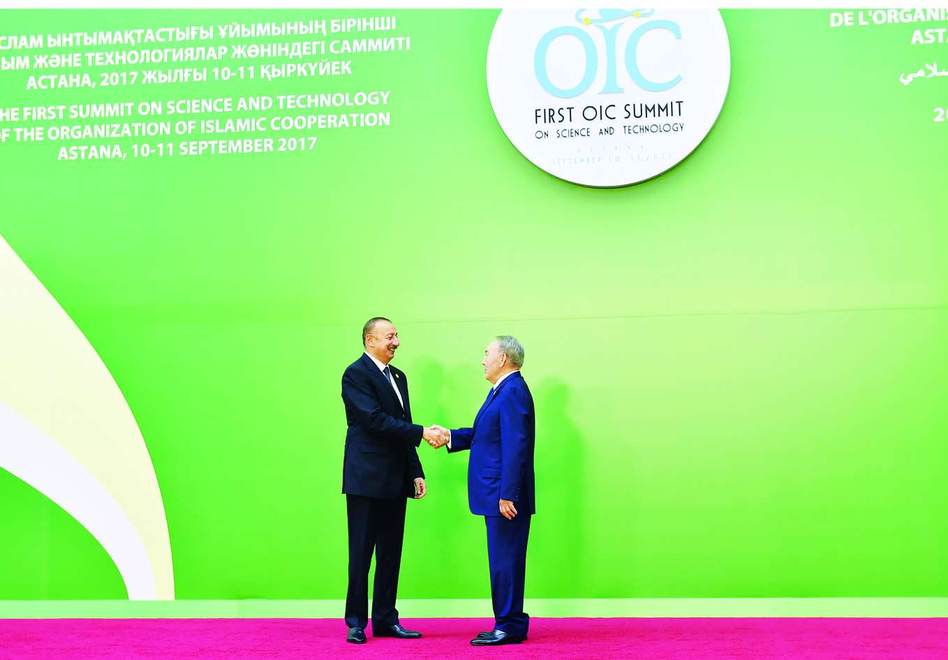 Президент Ильхам Алиевпринял участие в первом Саммите Организации исламского сотрудничества по науке и технологиям в Астане