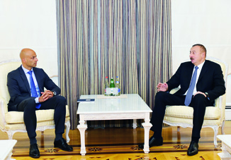 Президент Ильхам Алиев принял специального представителя генерального секретаря НАТО по Кавказу и Центральной Азии