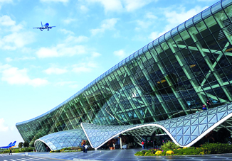 Международный аэропорт Гейдар Алиев обслужил в этом году свыше 3 миллионов пассажиров
