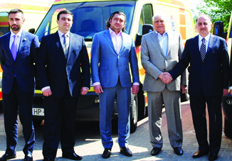 Азербайджанский предприниматель в Латвии передал в дар нашей стране карету «скорой помощи»