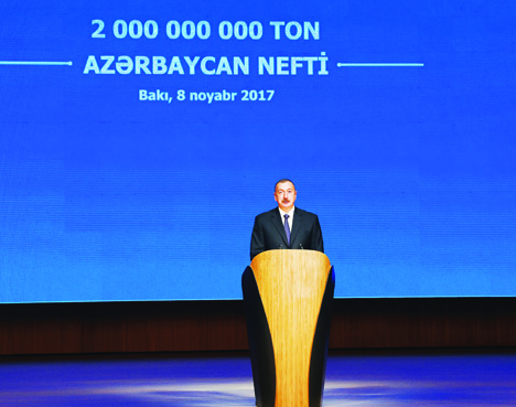 Состоялась торжественная церемония по случаю добычи в Азербайджане двух миллиардов тонн нефти