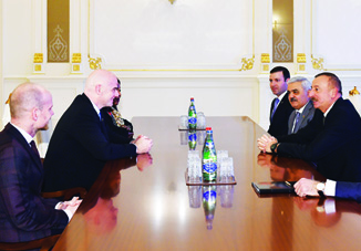 Министр иностранных дел Эльмар Мамедъяров встретился с министром иностранных дел России Сергеем Лавровым