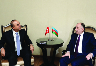 В Баку состоялась встреча министров иностранных дел Азербайджана и Турции
