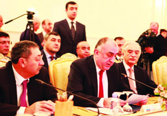 Эльмар Мамедъяров: «Азербайджан уверен в решении всех вопросов по правовому статусу Каспия в духе взаимовыгодного партнерства»