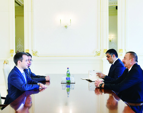 Президент Ильхам Алиев принял министра связи и массовых коммуникаций России