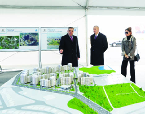 Президент Ильхам Алиев принял участие в церемонии закладки ГАЖС фундамента первого здания в жилом комплексе Говсан