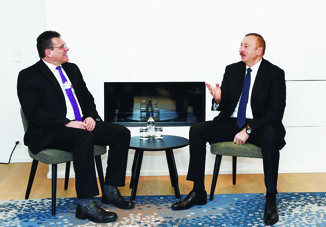 Президент Ильхам Алиев встретился с вице-президентом Европейской комиссии по делам Энергетического союза