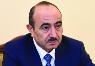 Али Гасанов: «Распоряжение о проведении внеочередных выборов полностью соответствует требованиям Конституции и законодательства страны»