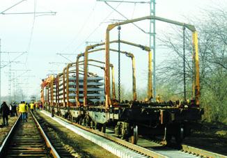 Осуществляется капремонт железнодорожных путей на участке Далляр — Шамкир