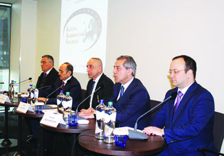 В Амстердаме состоялся внеочередной съезд Конгресса азербайджанцев Европы