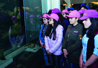 Нахчыванские школьники побывали в Национальном музее истории Азербайджана и Азербайджанском национальном музее искусств