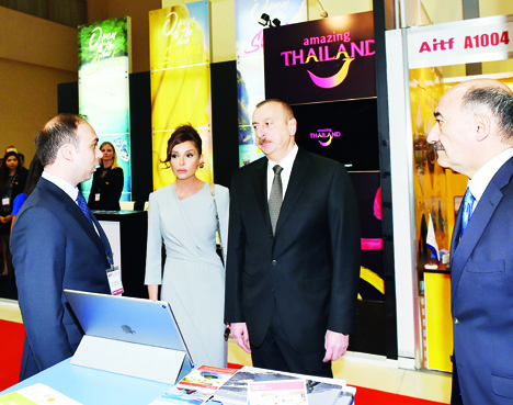 Президент Ильхам Алиев ознакомился с XVII Азербайджанской международной выставкой туризма и путешествий AITF 2018