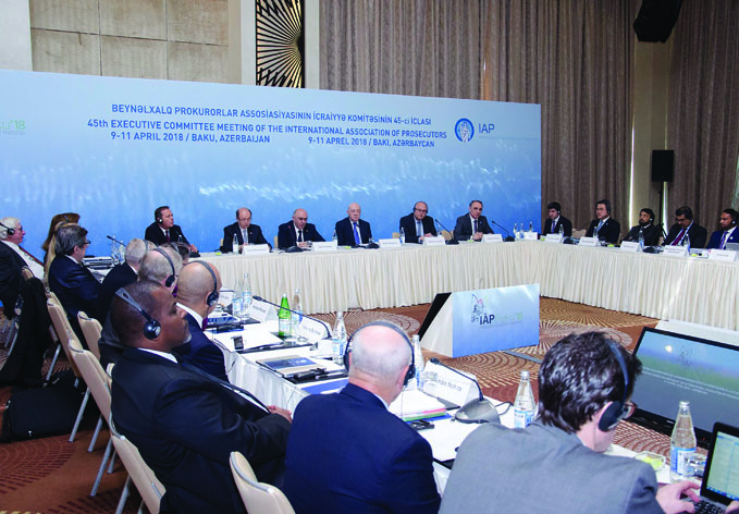 Aзербайджан вносит ценный вклад в работу Международной ассоциации прокуроров
