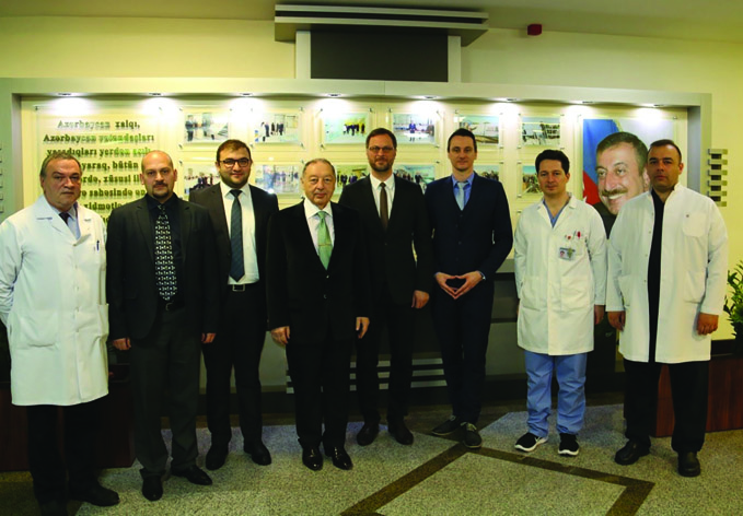 В Национальном онкологическом центре состоялась встреча с известными медицинскими специалистами мира
