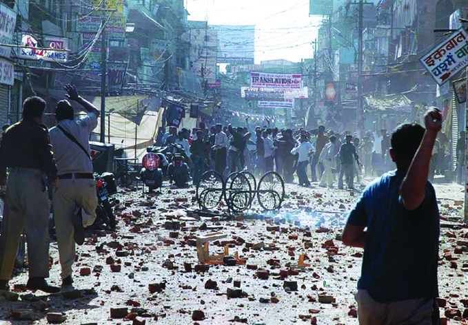 Во время беспорядков на юге Индии погибли 13 человек