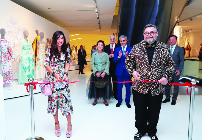 В Центре Гейдара Алиева открылась выставка «Заповедник моды»