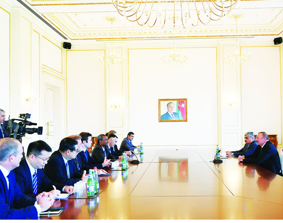 Президент Ильхам Алиев принял делегацию членов Совета исполнительных директоров Азиатского банка развития