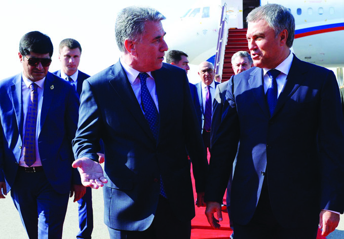 Председатель Государственной Думы Федерального Собрания России прибыл с официальным визитом в Азербайджан