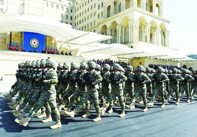 «После парада» Страх перед военной мощью Азербайджана заставляет Армению прятаться за пустыми заявлениями