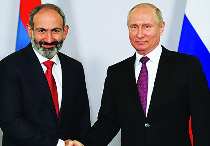 Москва слезам Пашиняна не верит: о том, почему армяне стали признаваться в дружбе России
