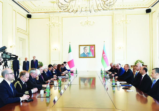Встреча президентов Азербайджана и Италии в расширенном составе
