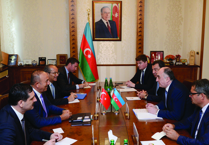 Состоялась встреча министров иностранных дел Азербайджана и Турции