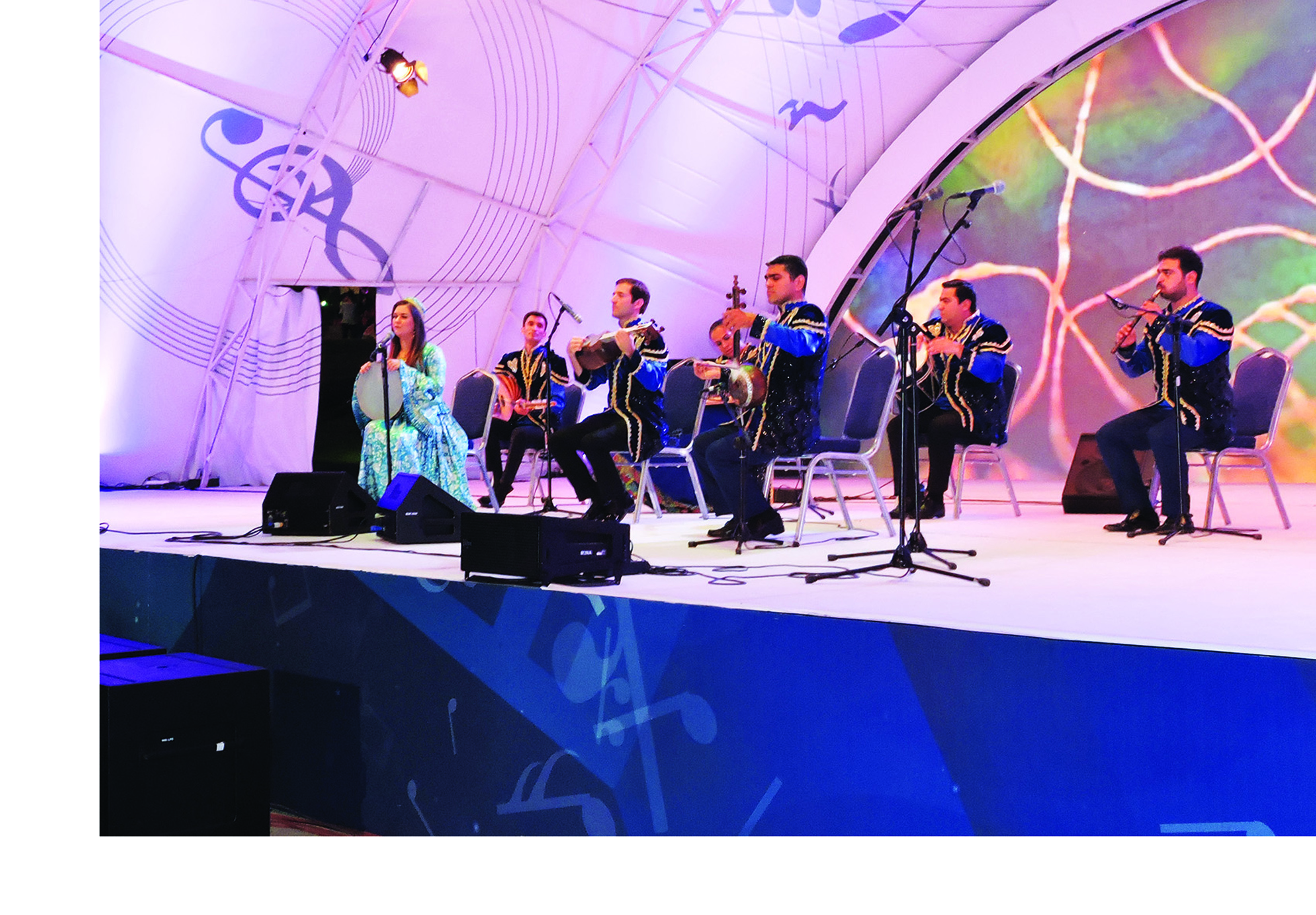 Молодые исполнители мугама Aзербайджана подарилизрителям Габалинского фестиваля незабываемые мгновения