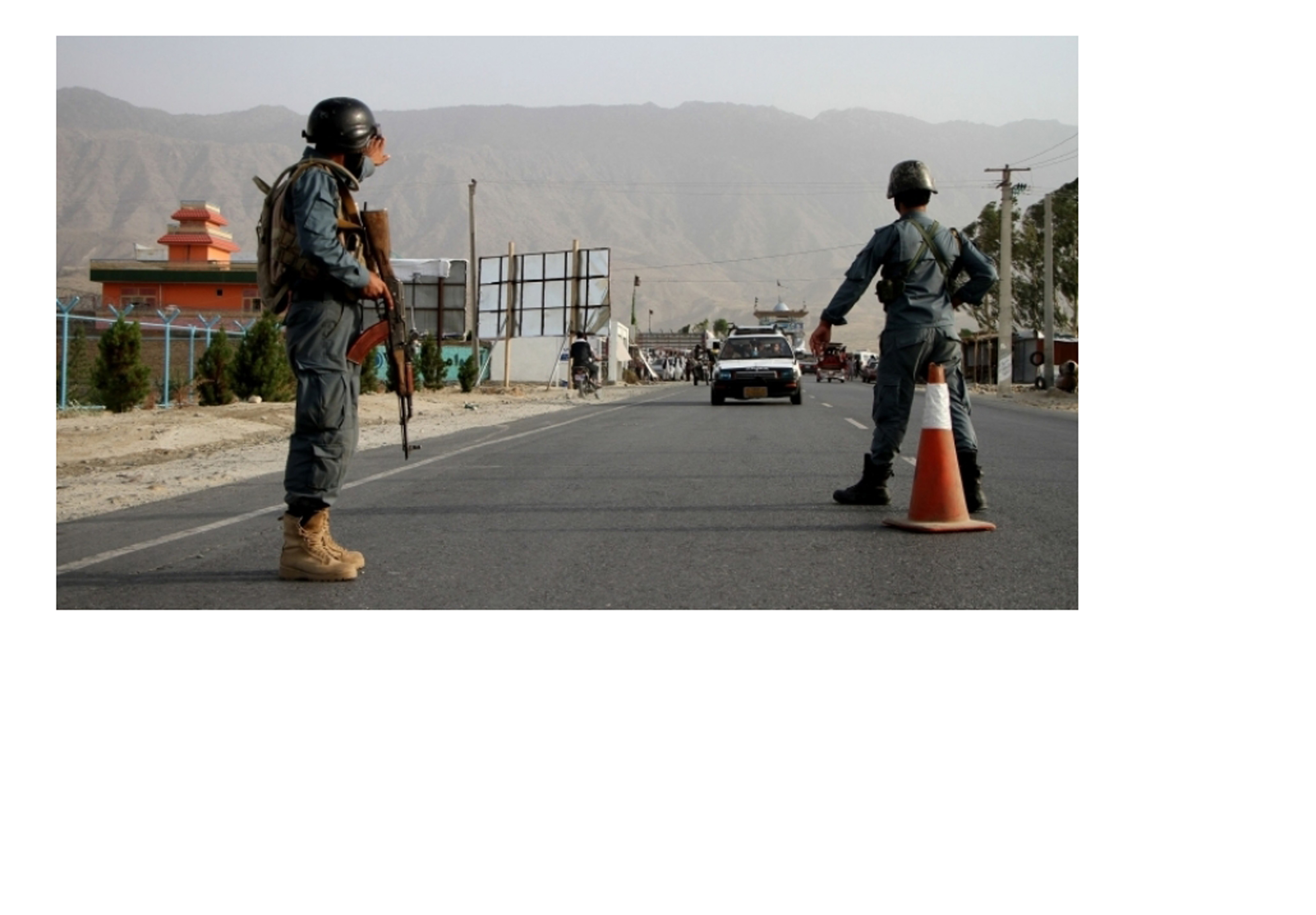 ИГИЛ взяла на себя ответственностьза взрыв в учебном заведении в Кабуле