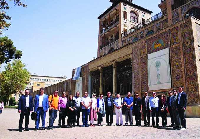 Члены Исполкома ОАNА ознакомились с достопримечательностями Тегерана