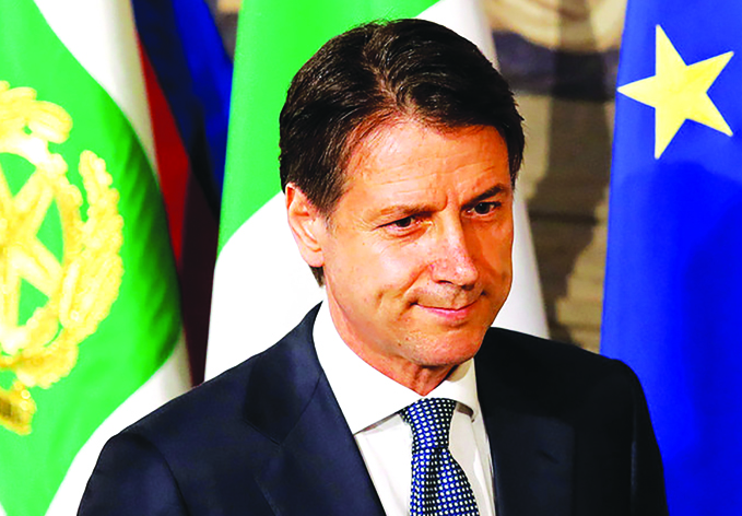 Премьер-министр Италии призвал пересмотреть миссии ЕС по спасению мигрантов