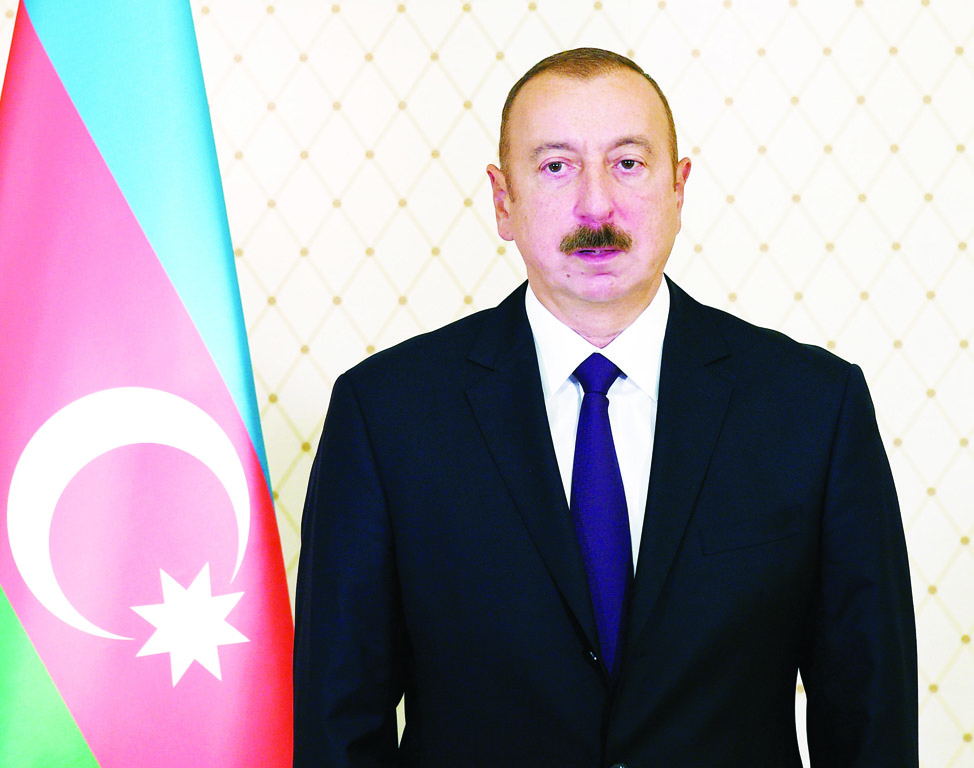 Президент Ильхам Алиев поздравил наш народ с выводом на орбиту спутника Azerspace-2