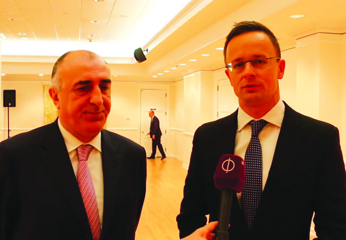 Министры иностранных дел Азербайджана и Венгрии ответили на вопросы АЗЕРТАДЖ и MTV