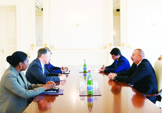 Президент Ильхам Алиев принял заместителя помощника государственного секретаря США