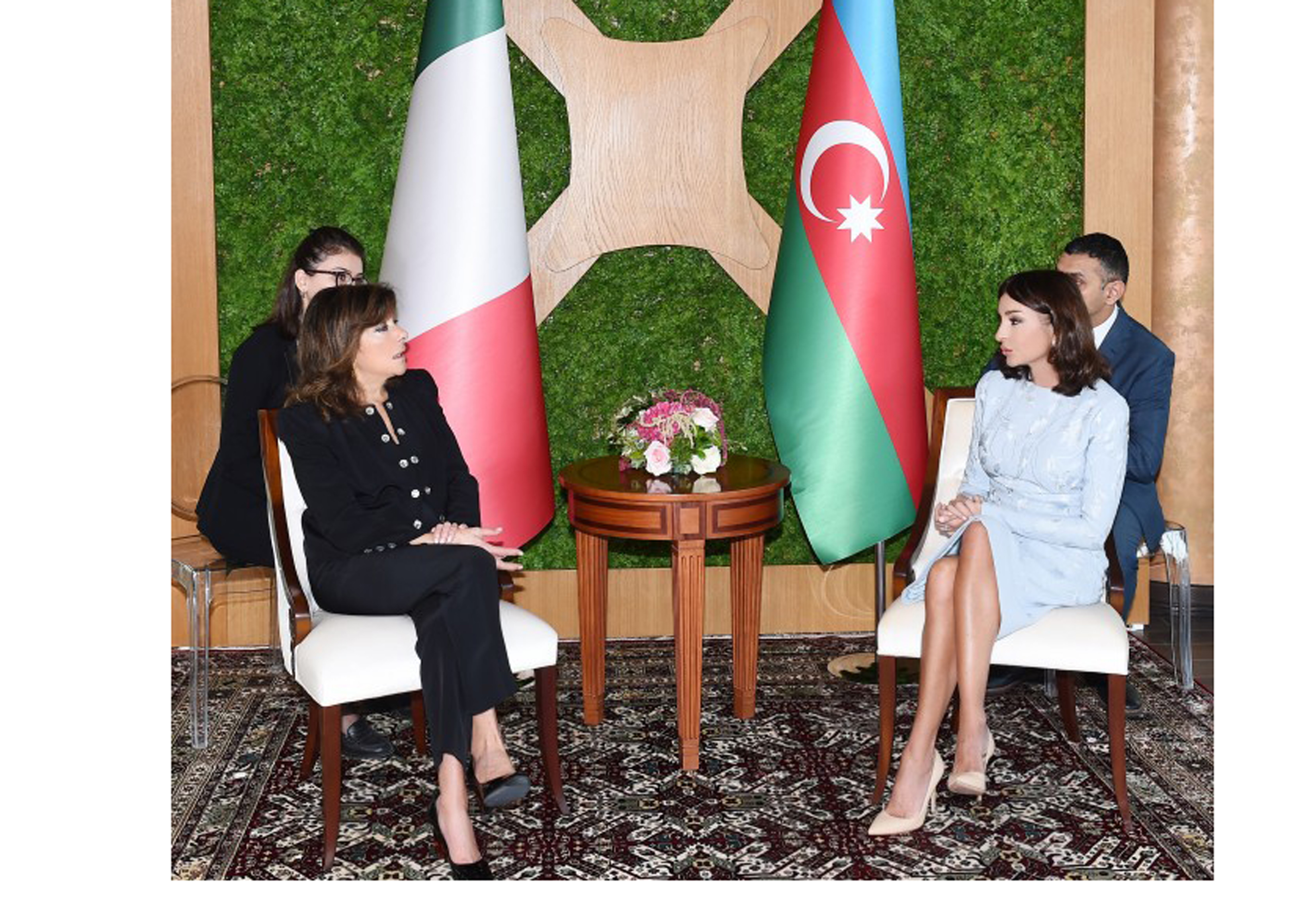 Первый вице-президент АзербайджанаМехрибан Алиева встретиласьс председателем Сената Италии