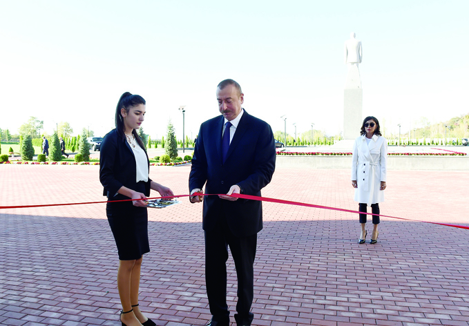 В Шеки состоялось открытие Центра Гейдара Алиева