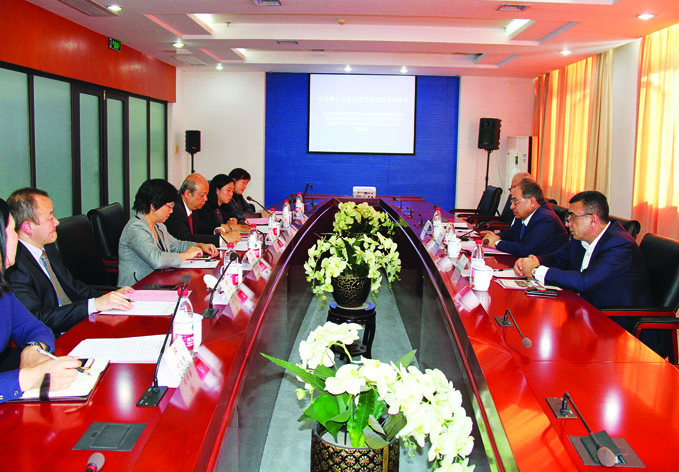 В китайском городе Хэфэй начал функционировать Центр азербайджановедения