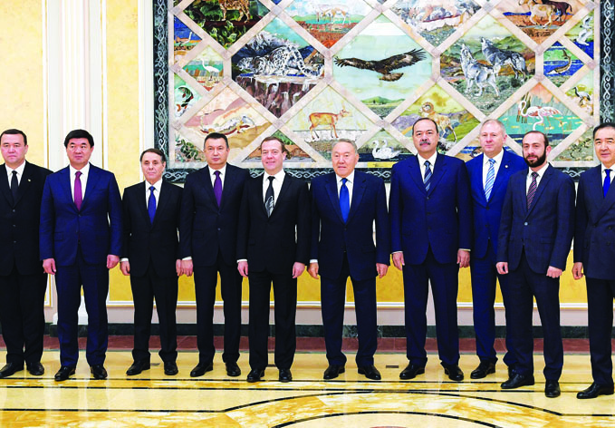 Главы правительств стран СНГ встретились с Президентом Казахстана Нурсултаном Назарбаевым