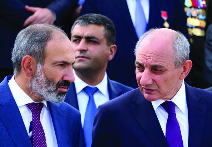 Политические игры вокруг Нагорного Карабаха: Пашинян vs Саакян