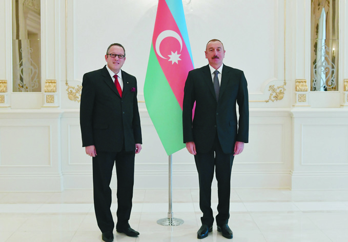 Президент Ильхам Алиев принял верительные грамоты новоназначенного посла Австрии в Азербайджане