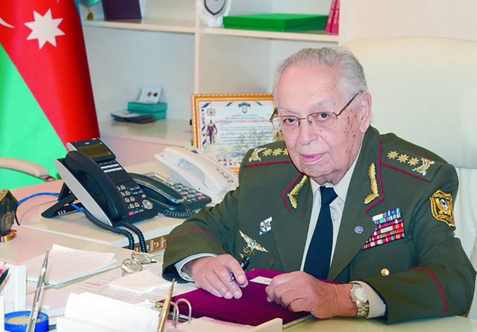 Ветераны ВОВ: Тофик Агагусейнов — единственный азербайджанец в звании генерал-полковника СССР
