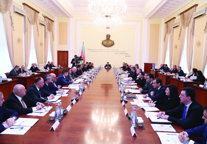 Под председательством премьер-министра Новруза Мамедова состоялось заседание Кабинета Министров