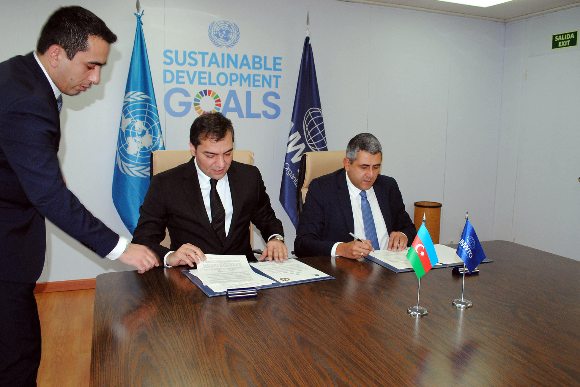 ВТО и Государственное агентство по туризмуАзербайджана подписали соглашение