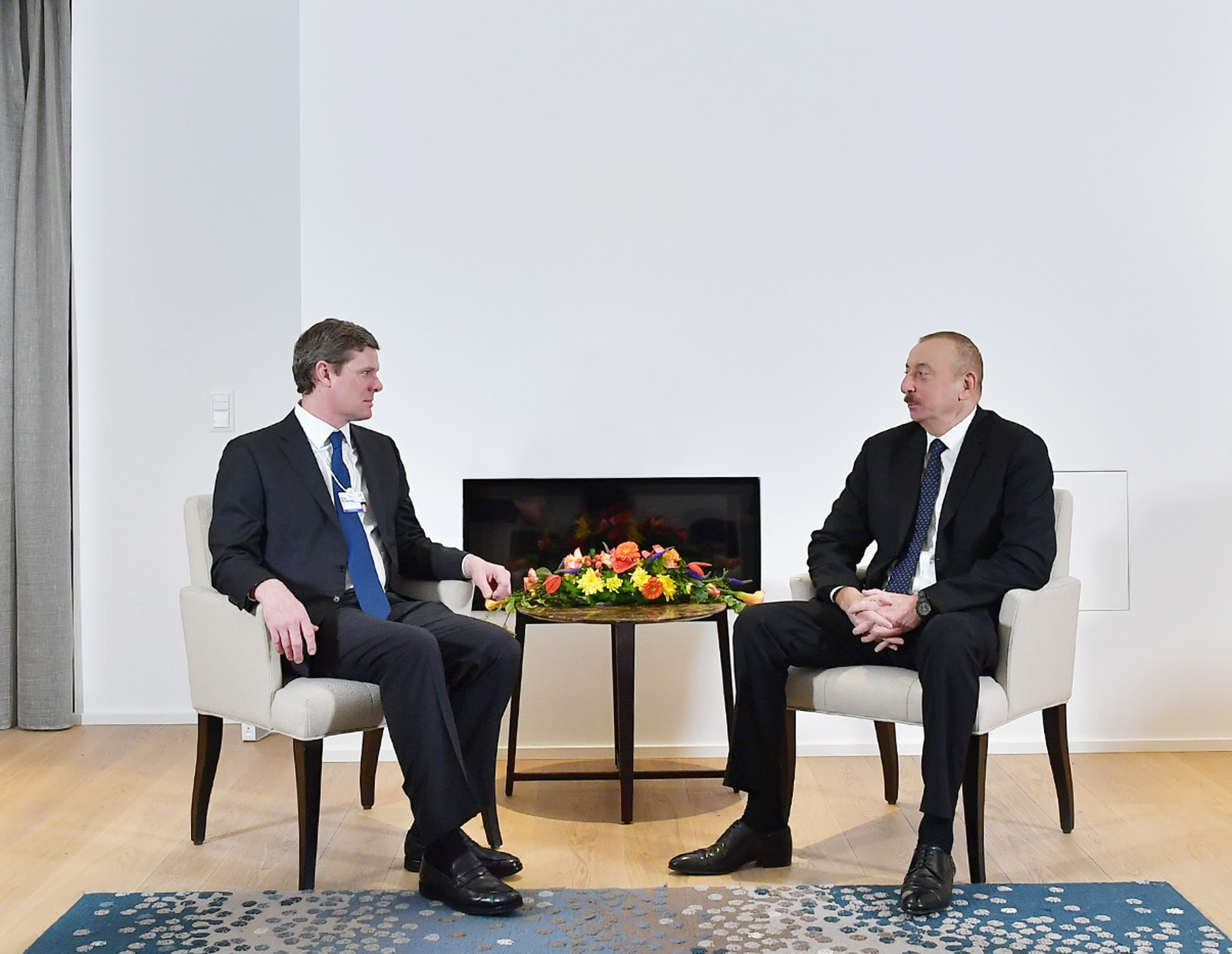 Рабочий визит Президента АзербайджанаИльхама Алиева в Швейцарию Встреча в Давосе с президентом компании Visa
