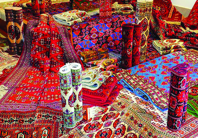 В Баку откроется выставка туркменских ковров, национальных ювелирных украшений и продукции текстильной промышленности Туркменистана