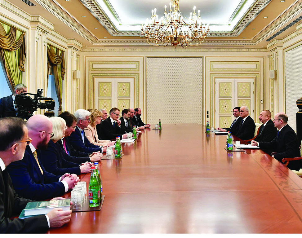 Президент Ильхам Алиев принял делегацию Германии
