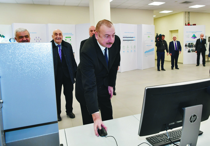 Президент Ильхам Алиев принял участие в открытии в Сумгайыте завода по производству высокоплотного полиэтилена SOCAR Polymer